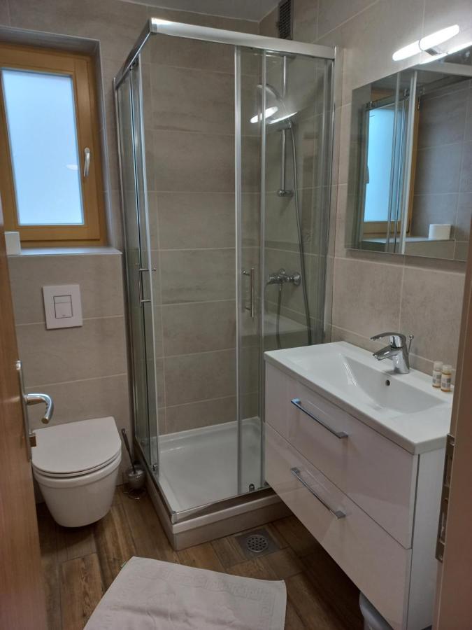 Bed and Breakfast Sobe Levc Мозирье Экстерьер фото