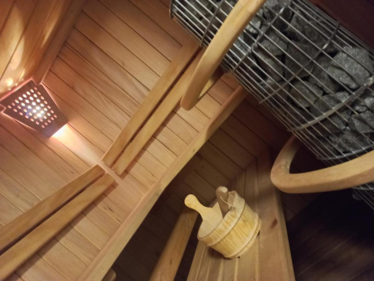 Bed and Breakfast Sobe Levc Мозирье Экстерьер фото